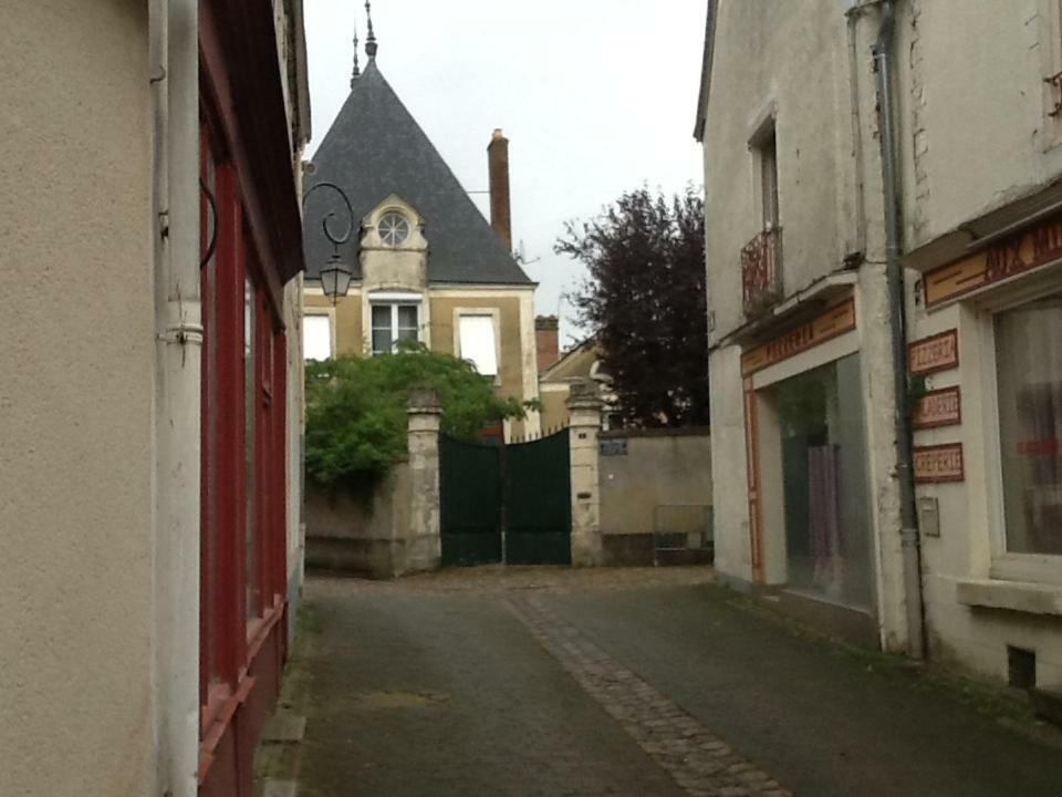 La Roseraie Beaumont-sur-Sarthe Bagian luar foto